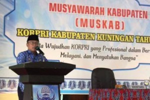 Sekda Kuningan, DR. Dian Rachmat Yanuar, M.Si 